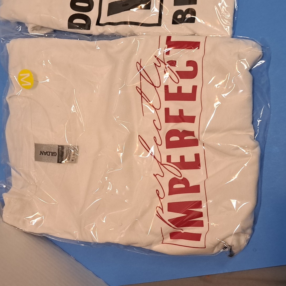 White new t shirts med size